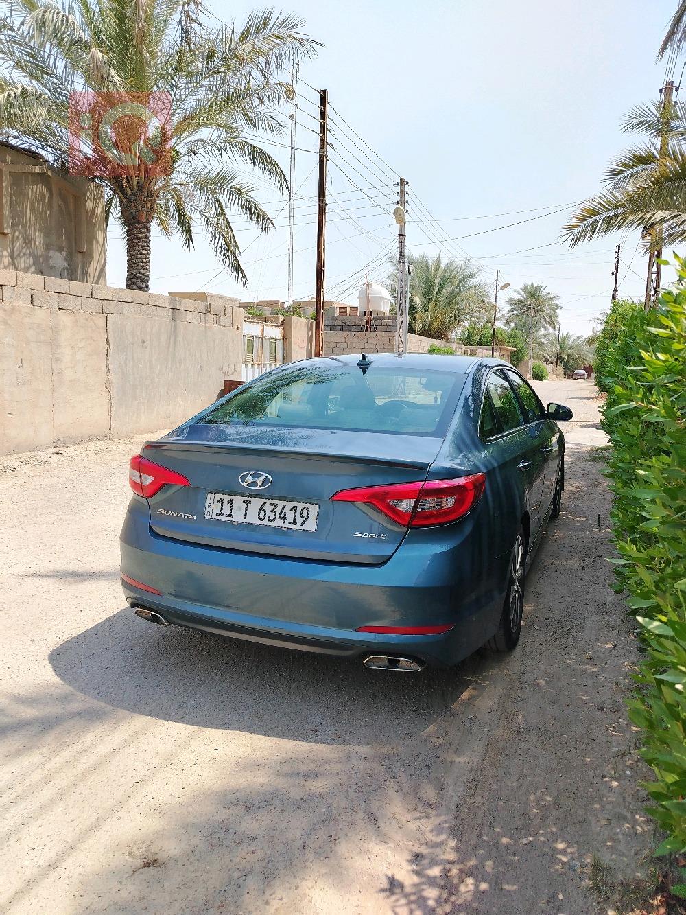 Hyundai Sonata